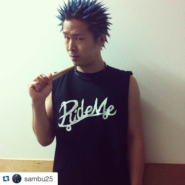 GODRiさんのインスタグラム写真 - (GODRiInstagram)「先輩に続いて、カマすぜ！  #Repost @sambu25 with @repostapp. ・・・ 今日は川崎でカマしたぜぃ！！シクセブありがとう！！ 写真のコヤツは今から出番☆ #シクフェス #NAMBA69 #SiMゴリ #姫路魂 #RideMe」5月23日 17時46分 - simgodri