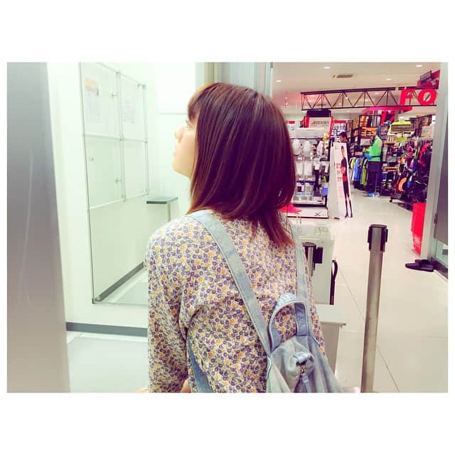 岡本杏理さんのインスタグラム写真 - (岡本杏理Instagram)「たまにはリュックとか背負ってみたり…」5月24日 19時35分 - anri_okamoto