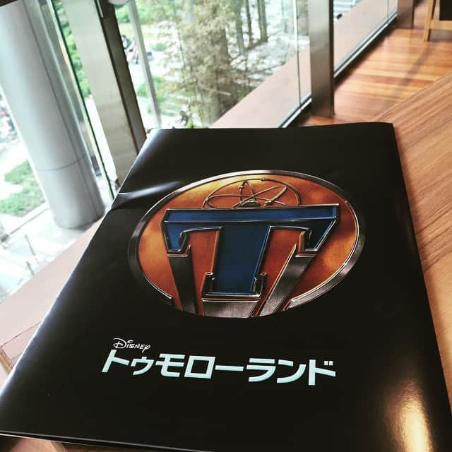 ブルボンヌさんのインスタグラム写真 - (ブルボンヌInstagram)「虎ノ門で試写。アテナ可愛すぎアタシ泣きすぎ。」5月25日 12時28分 - bourbonne_campy