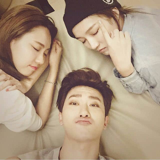 チョウミのインスタグラム：「Before #zhoumi #missa #fei #jia」