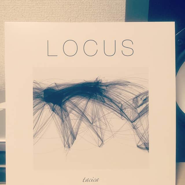 鈴木浩之のインスタグラム：「いつもliveやレコーディングでお世話になっているtacicaのアルバム『LOCUS』届きました！何曲か叩かせてもらってます！本日発売！  thanks」
