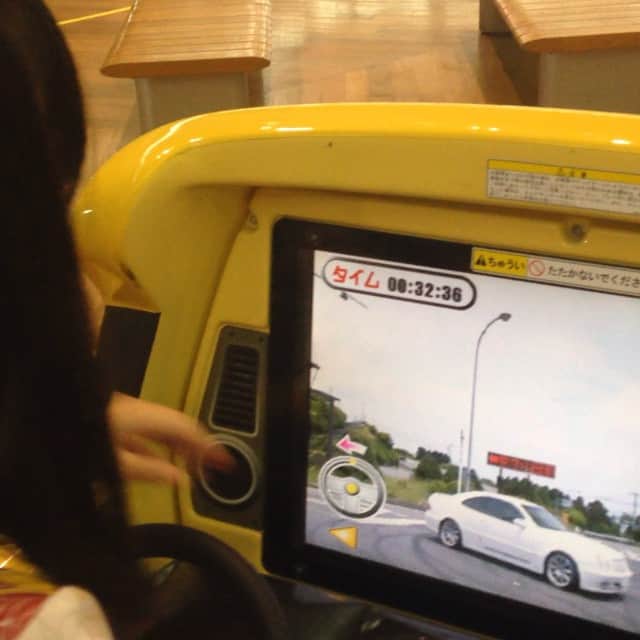 柳沢あやののインスタグラム：「みずほカーの助手席に乗せてもらった｡○°｡○( ･ω･ )◯｡°○｡」