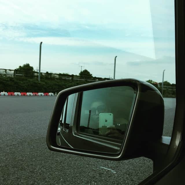 高岡早紀 さんのインスタグラム写真 - (高岡早紀 Instagram)「さてさて、仕事が早く終わったから、おウチに帰ろぉっと。。」6月11日 15時56分 - saki_takaoka