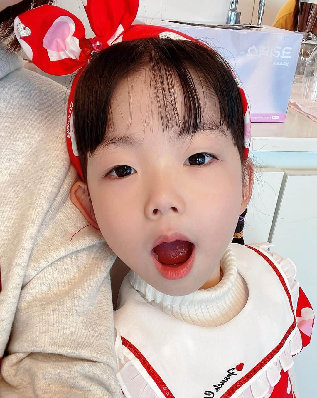 ソ・イヒョンさんのインスタグラム写真 - (ソ・イヒョンInstagram)「치명적인 귀요움 😝😻🧸❤️」3月18日 16時35分 - ssoyang84