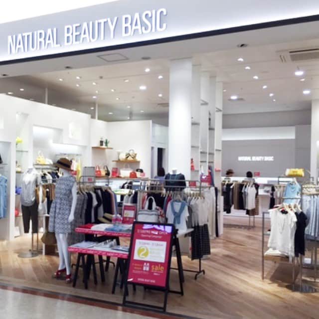 NATURAL BEAUTY BASICさんのインスタグラム写真 - (NATURAL BEAUTY BASICInstagram)「本日7/10 サンエー那覇メインプレイス店NEW OPEN!! #naturalbeautybasic #NBB #newopen #サンエー那覇メインプレイス」7月10日 14時17分 - naturalbeautybasic_official