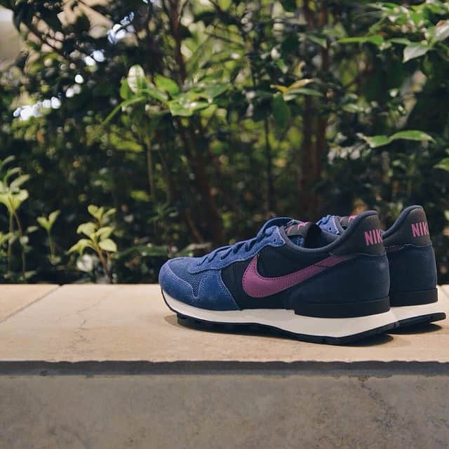 のインスタグラム：「↓ WMNS NIKE INTERNATIONALIST 629684-405 ¥9,000- (w/o tax) Size 22.5〜25.0cm」