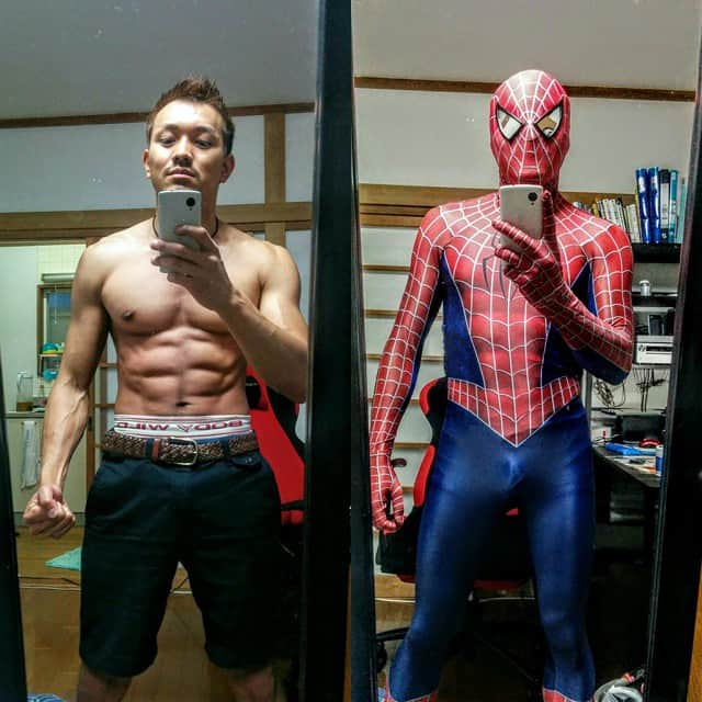 Japanese Spidermanさんのインスタグラム写真 - (Japanese SpidermanInstagram)「夏に向けて身体を絞ってる。 糖質制限でマイナス三キロ。  さてもうすぐ夏休みなので新宿、渋谷、表参道、池袋、秋葉原、川口、つくば　あたりに出没しようと思う。  また告知しますので是非来てください。  #スパイダーマン#関西外大#kgu#ダイエット仲間募集 #関西外国語大学#慶應」6月22日 16時53分 - takemix5271