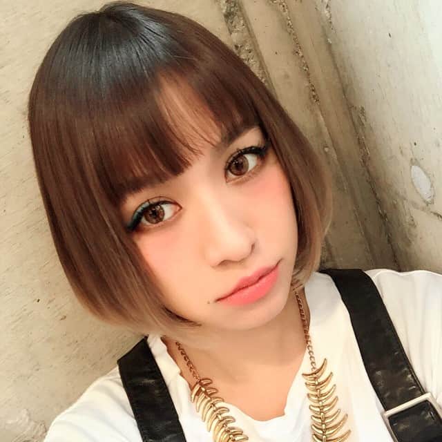 大森美知さんのインスタグラム写真 - (大森美知Instagram)「私にあった髪型ってなんだろ💭ご意見お願いします❤️Omichi  #new #hair #make #髪型問題 #omichi #michioomori #大森美知」6月22日 20時14分 - michi_oomori_official