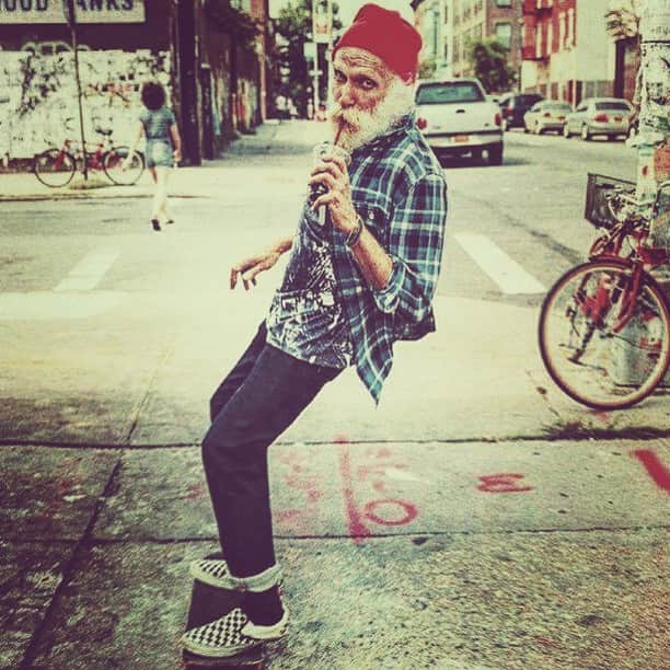bobbyのインスタグラム：「How to take a very nice old!!!!」