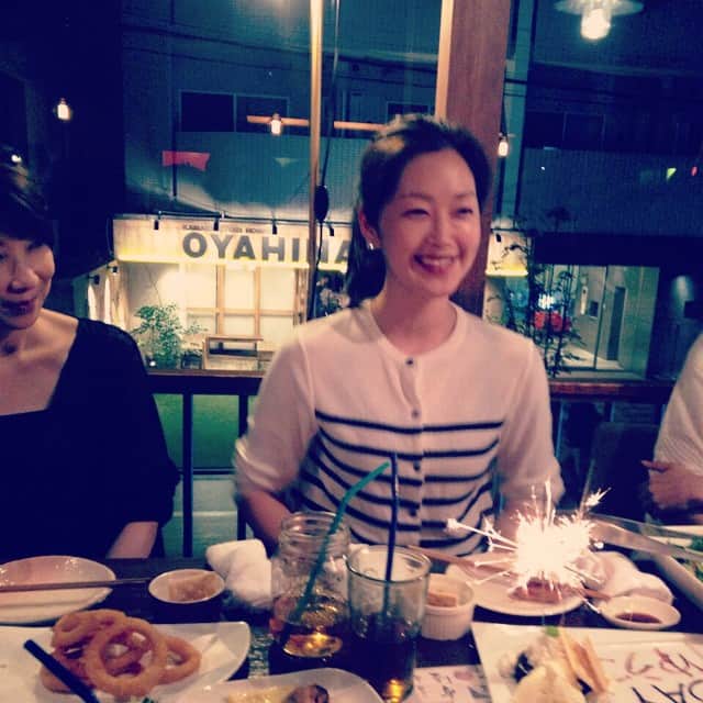 笛木優子のインスタグラム：「何日か前。。。 番組の打ち上げで。 尊敬する笑いの神と共演することが出来ました👐💛😁 本当に嬉しかった🌟✌️#munich#ミューニックhttp://s.ameblo.jp/shimura--ken/entry-12042658594.html」