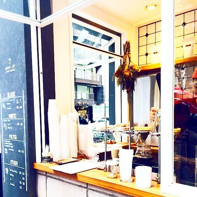 notariのインスタグラム：「#SHIBUYA #JAPAN #COFFEE #notari #ABOUTLIFE #HONDURAS #DRIP #CAFE #happy #love #instagood」