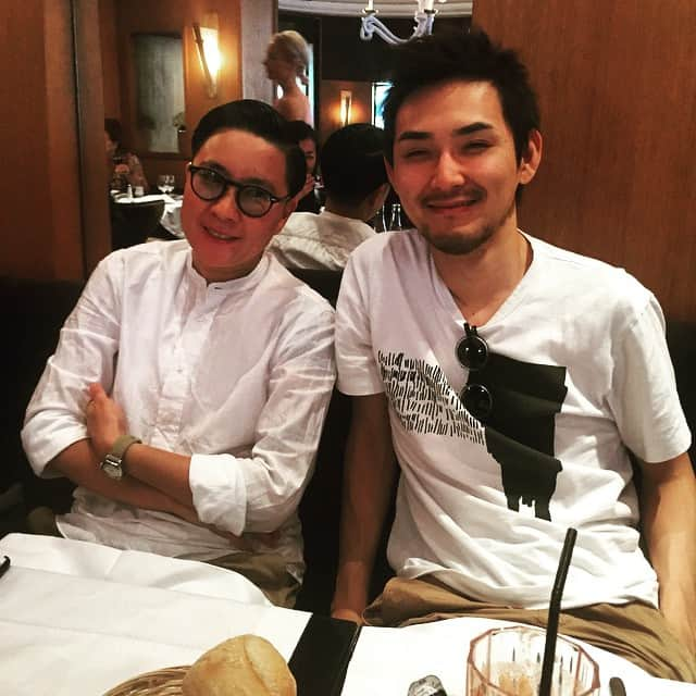 松田龍平のインスタグラム：「パリに来ました😉」