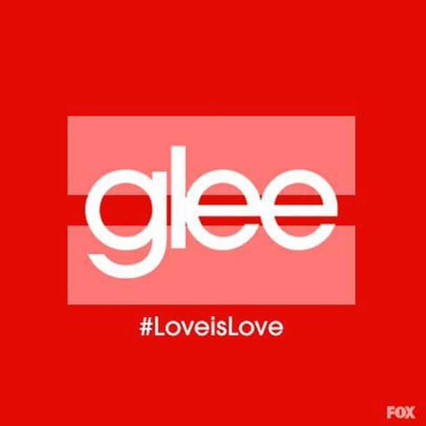 のインスタグラム：「Filled with #glee today! #LoveWins #LoveIsLove #🌈#❤️」