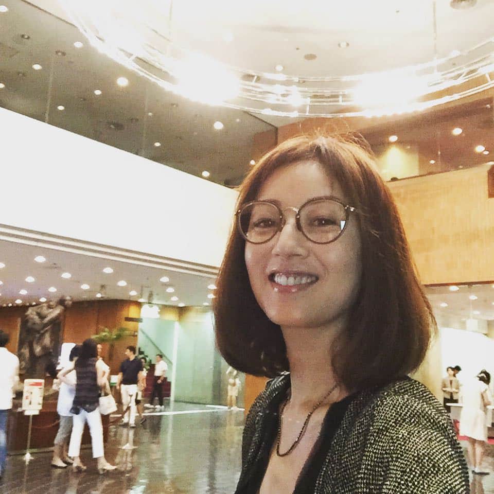 高岡早紀 さんのインスタグラム写真 - (高岡早紀 Instagram)「娘ちゃんのはじめてのバレエの発表会行ってきたよ。。 みんなみんな小ちゃくて、とっても可愛いいの‼︎ 涙が出そうになっちゃった。。。」8月1日 22時56分 - saki_takaoka