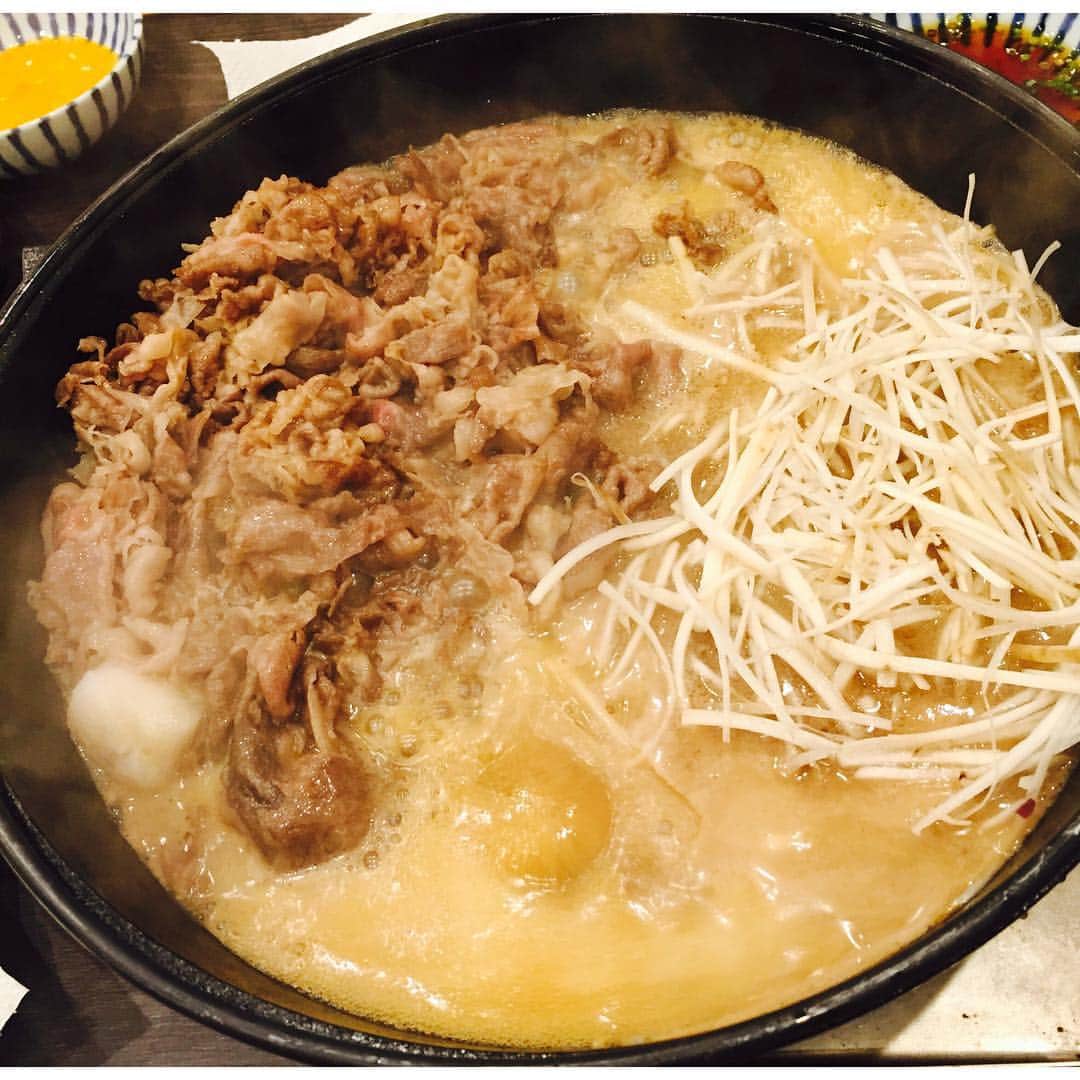 宇野実彩子さんのインスタグラム写真 - (宇野実彩子Instagram)「#Japanesefood #すき焼き #SUKIYAKI #今最も恋しい存在」8月1日 16時04分 - misako_uno_aaa