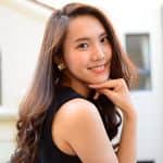 屋真由子