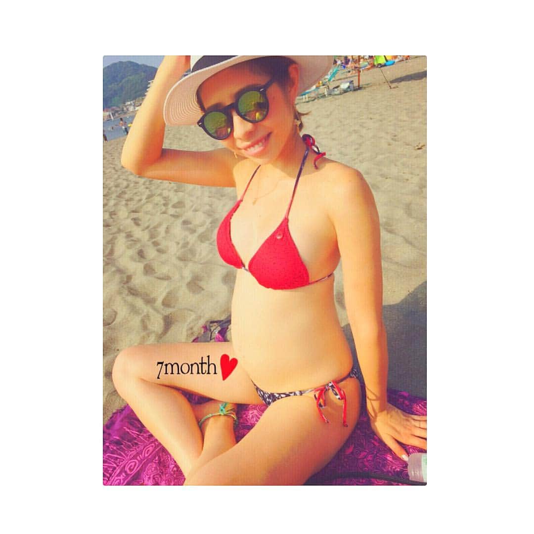齋藤美波のインスタグラム：「＊ 私事で恐縮ですが、 2015年8月2日に入籍いたしました♡ 大迫美波になりました。笑 ・ 実は今年の3月にプロポーズを受け 婚約をしてまして... もう会った人や噂の一人歩きやらで知ってる方もいると思いますがなんとその2週間後に妊娠発覚‼︎ 只今、お腹にMyBabyがいます(*^_^*) 来週で妊娠7ヶ月目です♡ このタイミング運命としかいいようがなさすぎて驚いてます！笑 ・ 婚約したのはだいぶ前ですが入籍日はお互いの生年月日をちゃんと調べてもらって縁起のいい、運気のいい日が8月2日だったので0時過ぎて2日になった瞬間婚姻届け出しに行ってきました。 実感ないです。笑 ・ 籍を入れてから皆様に報告しようと思っていたのでやっと報告出来て嬉しい。 これから夫婦共々よろしくお願いします♡♡ ・ #Marriage #pregnancy #7month #happy」