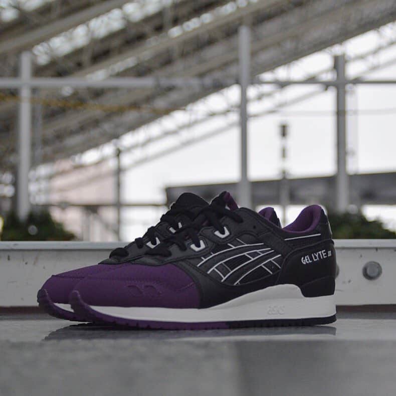 asics tiger osaka