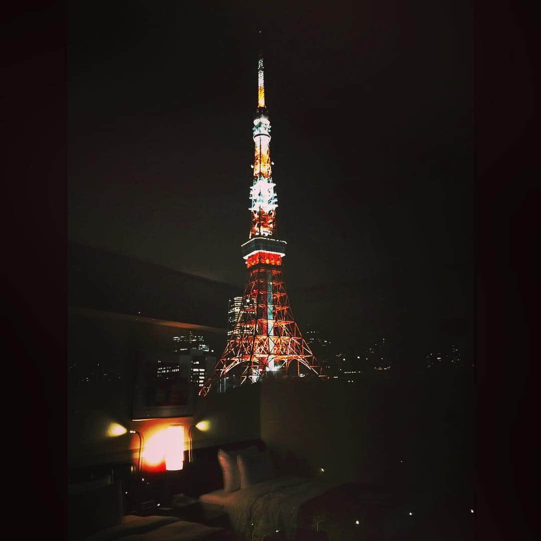 張香香さんのインスタグラム写真 - (張香香Instagram)「#幸運#鐵塔 #Tokyo」7月23日 1時25分 - m40925