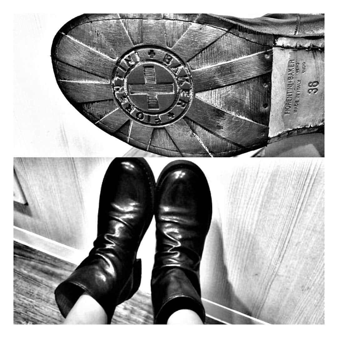 宇野実彩子さんのインスタグラム写真 - (宇野実彩子Instagram)「#boots #fiolentinibaker #買ったものは寝かせないタイプ❤︎」7月24日 16時36分 - misako_uno_aaa