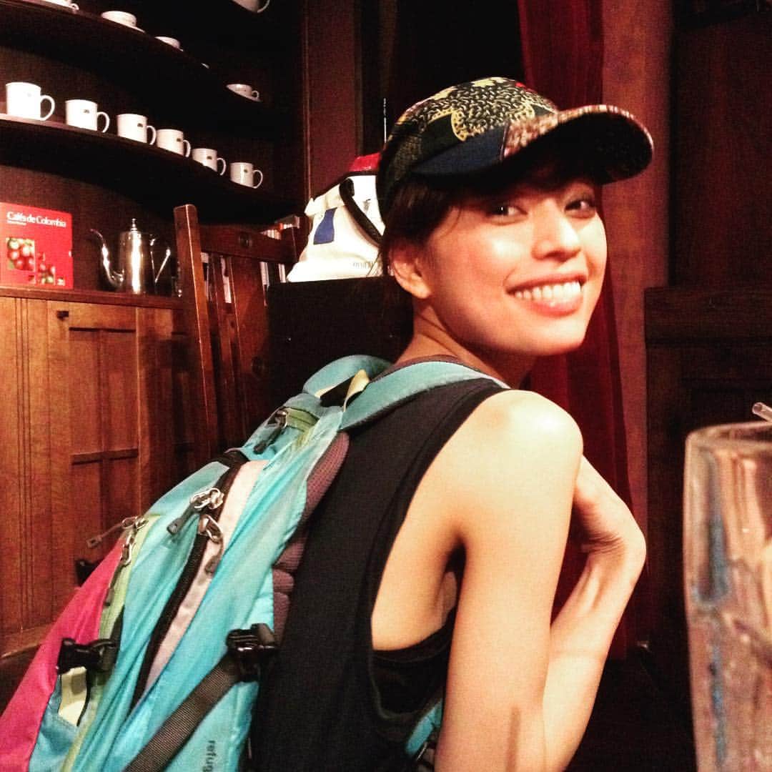 平岡亜紀さんのインスタグラム写真 - (平岡亜紀Instagram)「利重さんのリュックや帽子を奪いました。笑 #田中玲 #モデル #利重剛」7月26日 16時51分 - akihiraoka1211