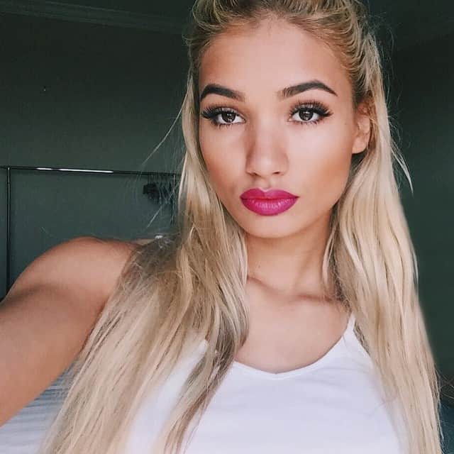 ピア・ミアのインスタグラム：「🌺🌺🌺 @princesspiamia #piamia」
