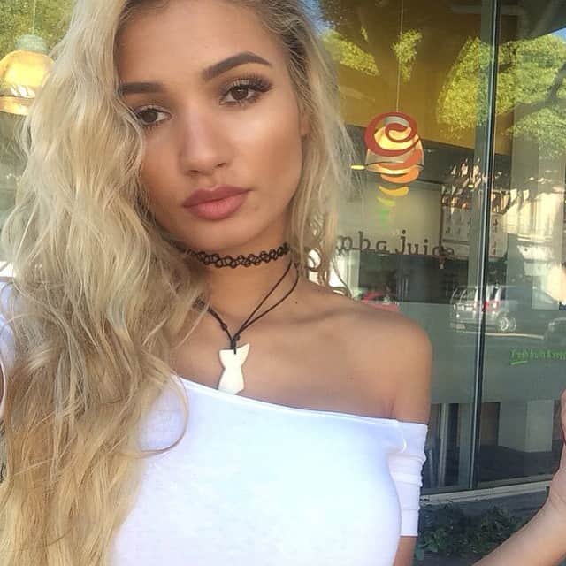 ピア・ミアのインスタグラム：「💖 @princesspiamia #piamia」