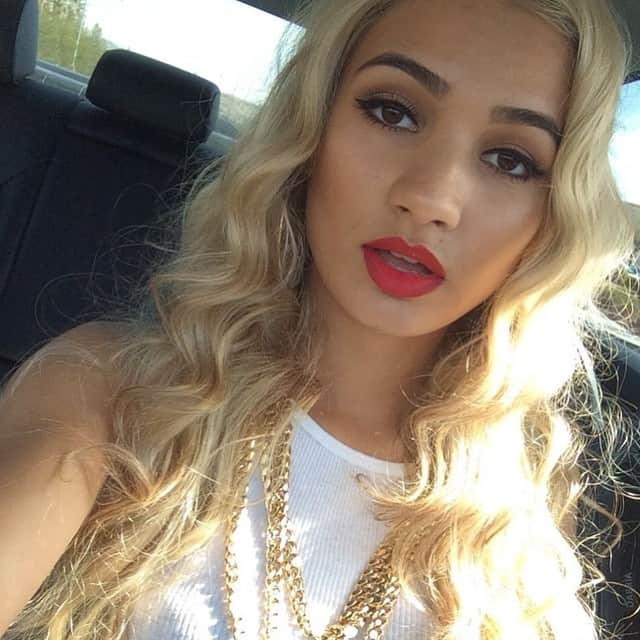 ピア・ミアのインスタグラム：「💄glam @princesspiamia #piamia」