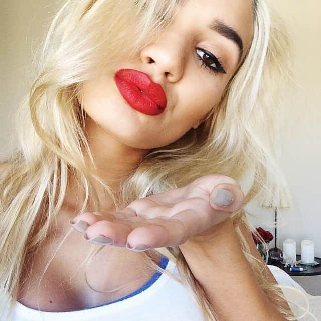 ピア・ミアのインスタグラム：「💋✨ @princesspiamia #piamia」