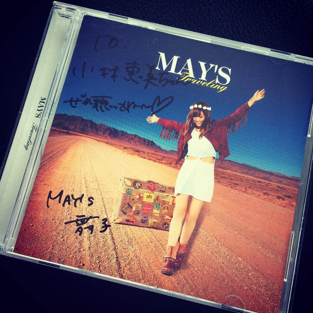 小林恵美さんのインスタグラム写真 - (小林恵美Instagram)「My friend @mays_maiko will release a new album ”Traveling” Check it out💖 #Mays#traveling#9月2日発売#同い年#九紫火星#吉方位旅行友達」8月27日 16時30分 - emichan0101