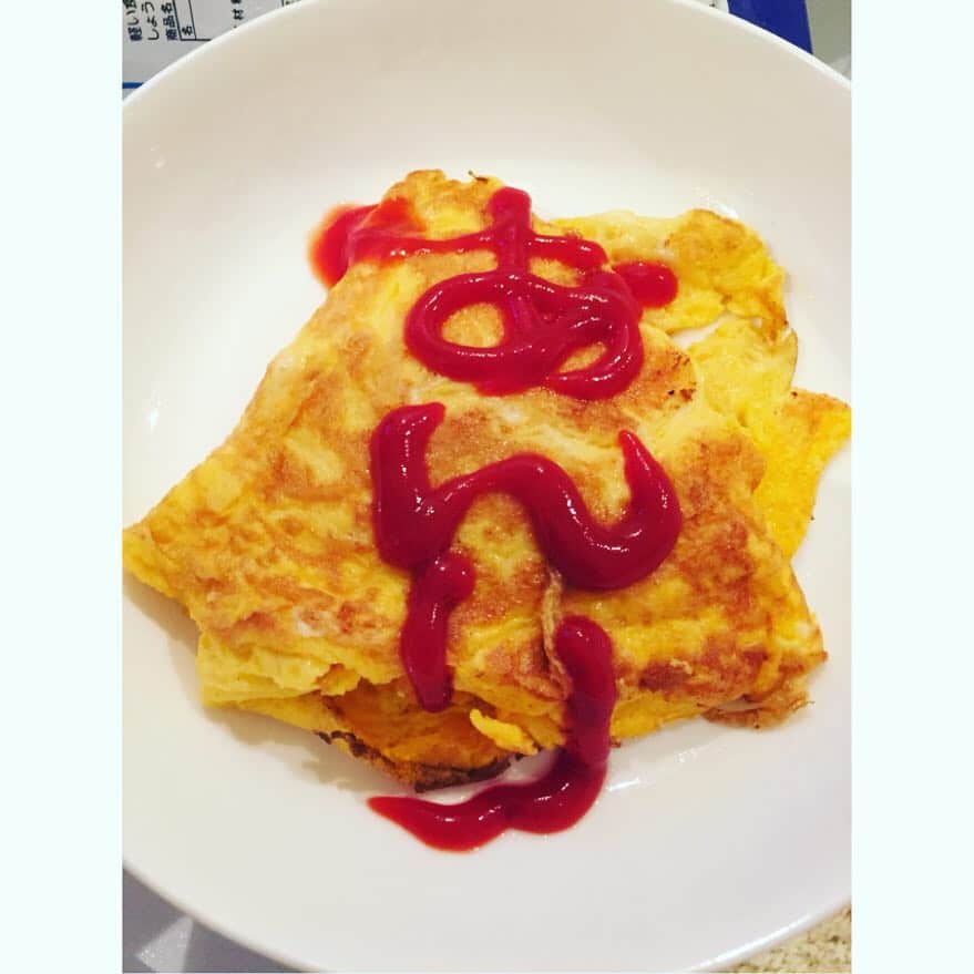 坂口杏里のインスタグラム：「友達が作ってくれた❤️😋」