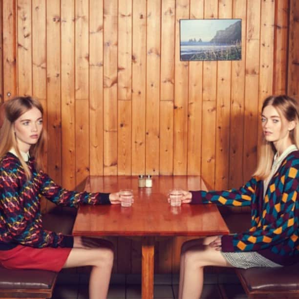 May And Ruth Bellのインスタグラム：「This time last year 💕😢 #Iceland」