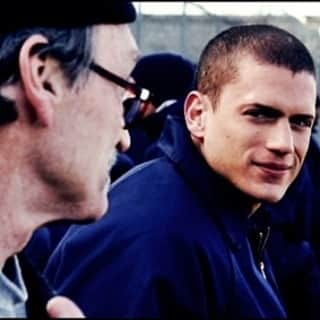 ミューズ・ワトソンのインスタグラム：「Are we gonna Return?  @wentworthmilleractorwriter #prisonbreak」