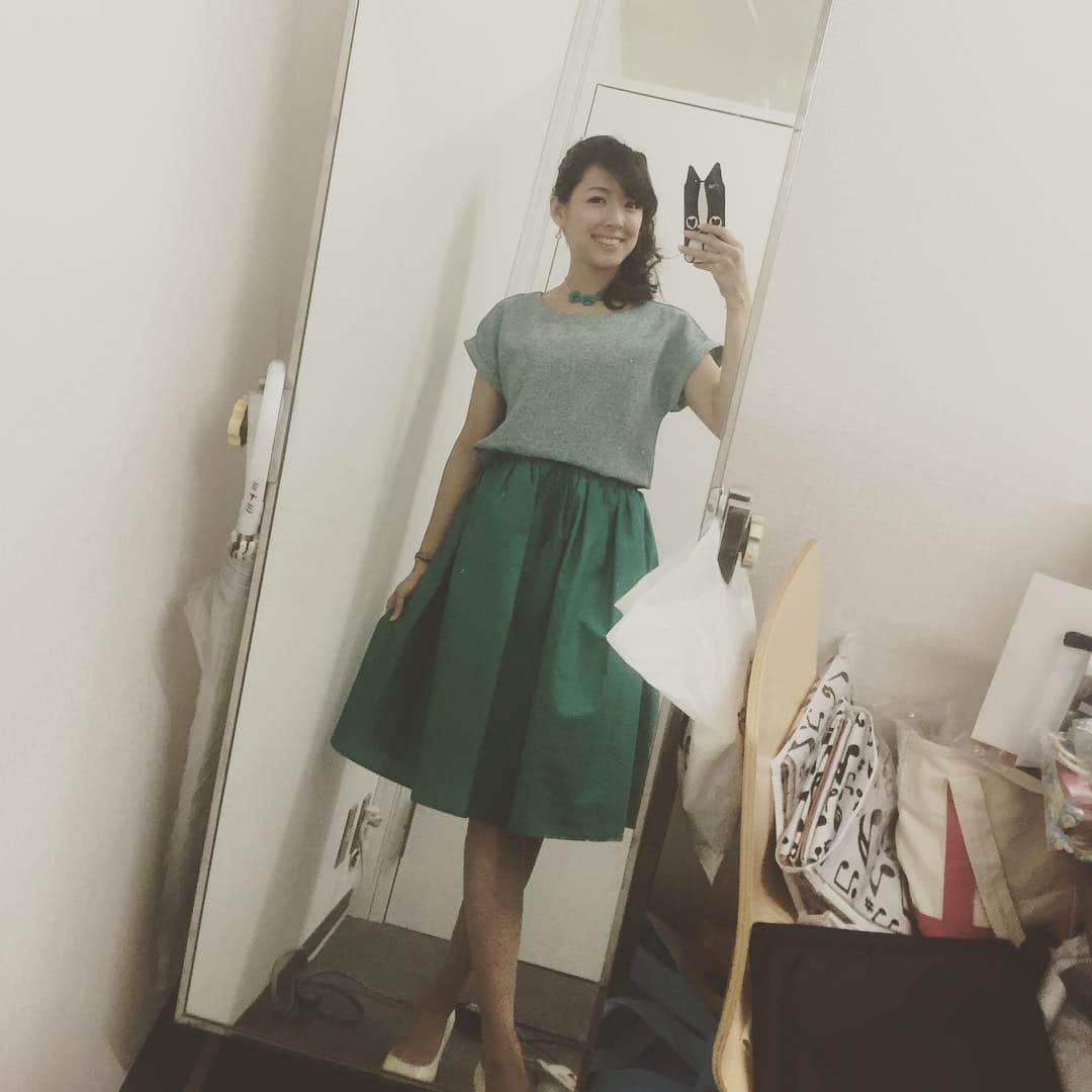 内藤聡子さんのインスタグラム写真 - (内藤聡子Instagram)「今日の衣装も、おかわりのイメージカラーと似てましたね(^^) #ザおかわりシスターズ」8月18日 23時19分 - naitosatoko