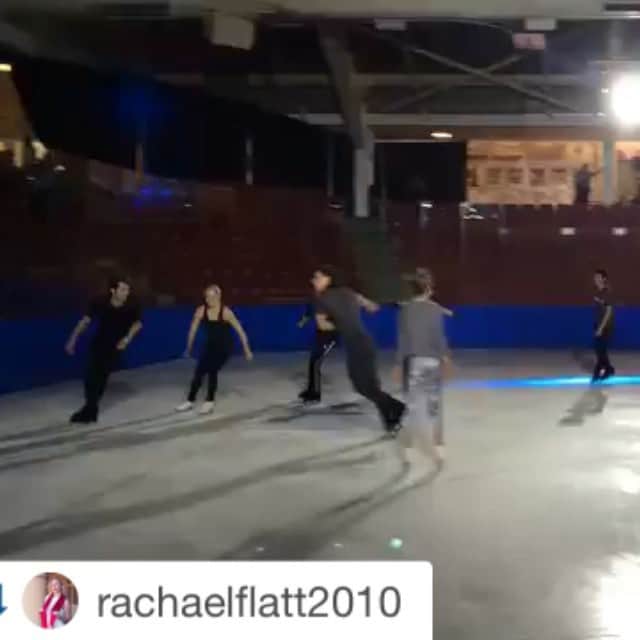 キミー・マイズナーのインスタグラム：「Double axels 💪 #ewc2015」