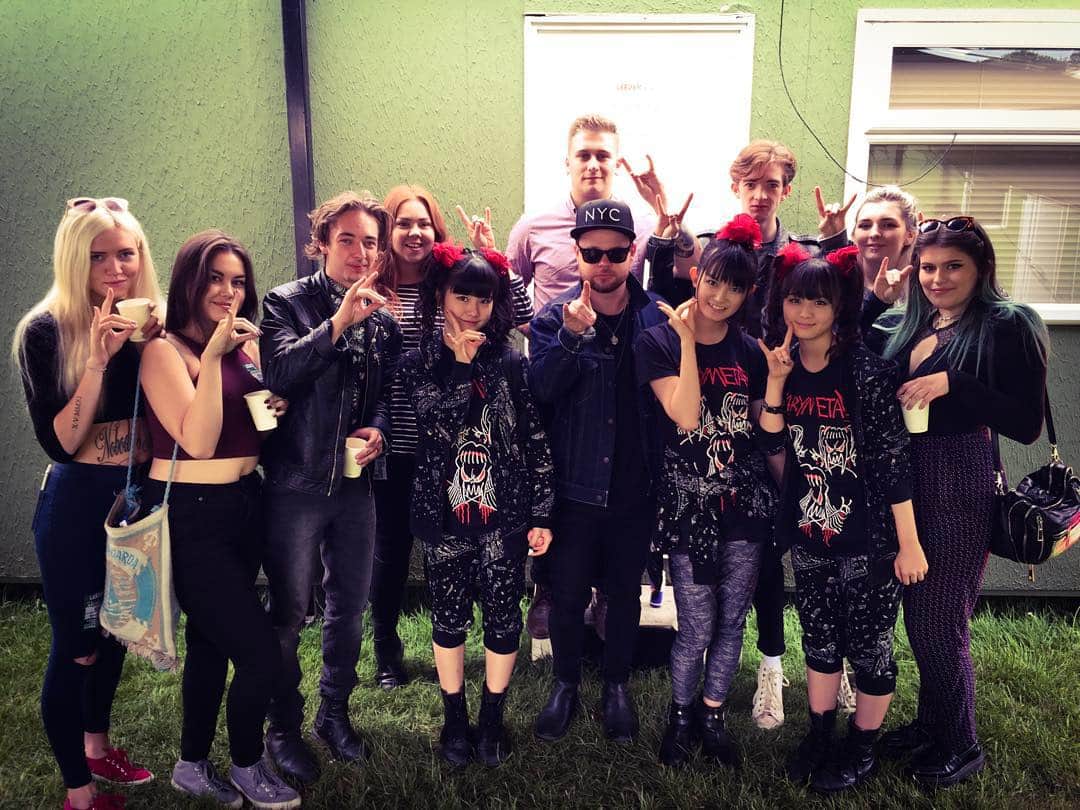 のインスタグラム：「.@royalblooduk,@BenjiTalent,@MARMOZETS,@BABYMETAL_JAPAN,@OfficialRandL, #Royalblood #marmozets #BABYMETAL」