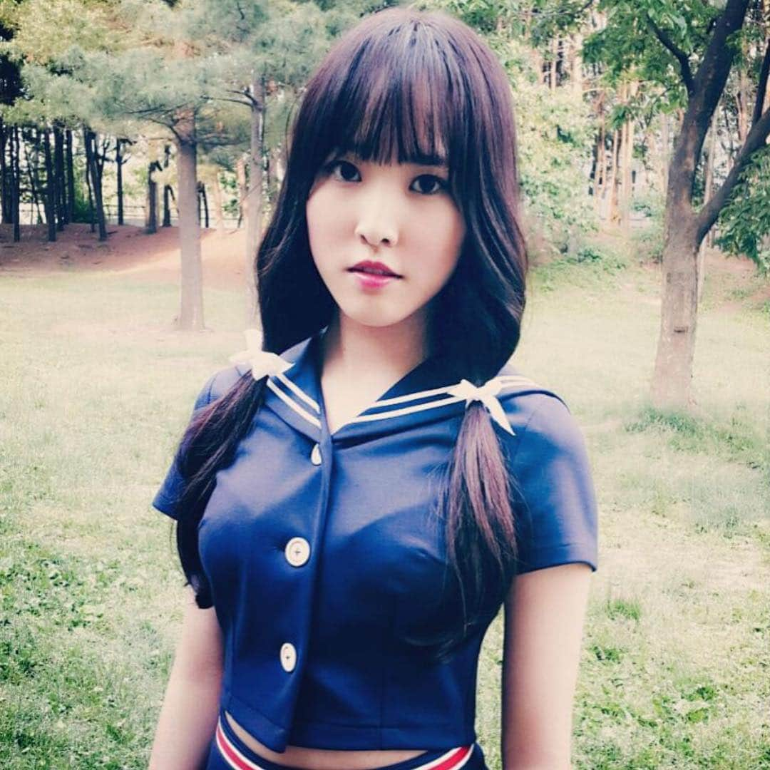 GFriendさんのインスタグラム写真 - (GFriendInstagram)「Yuju 💘 • - #gfriend #sowon #yerin #eunha #yuju #sinb #umji #kimsojung #jungyerin #jungeunbi #choiyuna #hwangeunbi #kimyewon #sourcemusic #kpop #asian #megustastu #glassbead #yeojachingu #girlfriend #clc #theark #april #mamamoo #korean #snsd」9月3日 6時20分 - g.friend