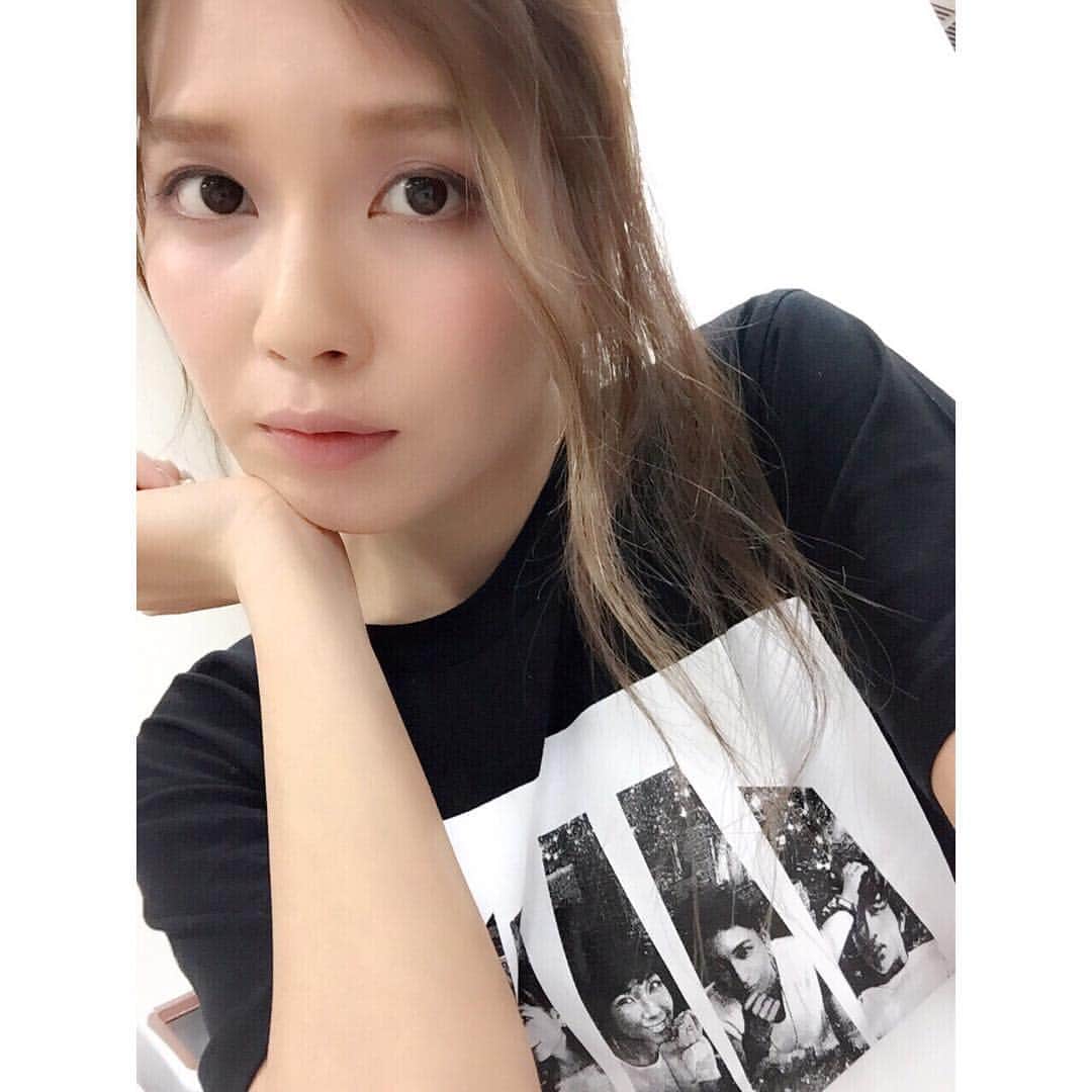 宇野実彩子さんのインスタグラム写真 - (宇野実彩子Instagram)「おつかれたま #AAA#anniversary#live #グッズ#Tシャツ #photo#t_shirt」9月7日 23時36分 - misako_uno_aaa
