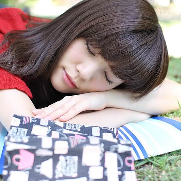 Omiaiのインスタグラム：「#photo #followme #follow #fashion #love #cute #smile #style #かわいい#スマイル#彼氏募集中#彼女募集中#恋#キュン#girl #happy #instagood#ファッション#モデル#Omiai#日本#東京#台風#雨#0909」