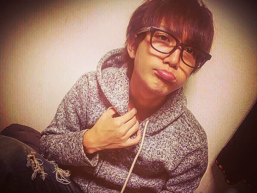 平山舜也のインスタグラム：「おはよう。笑」