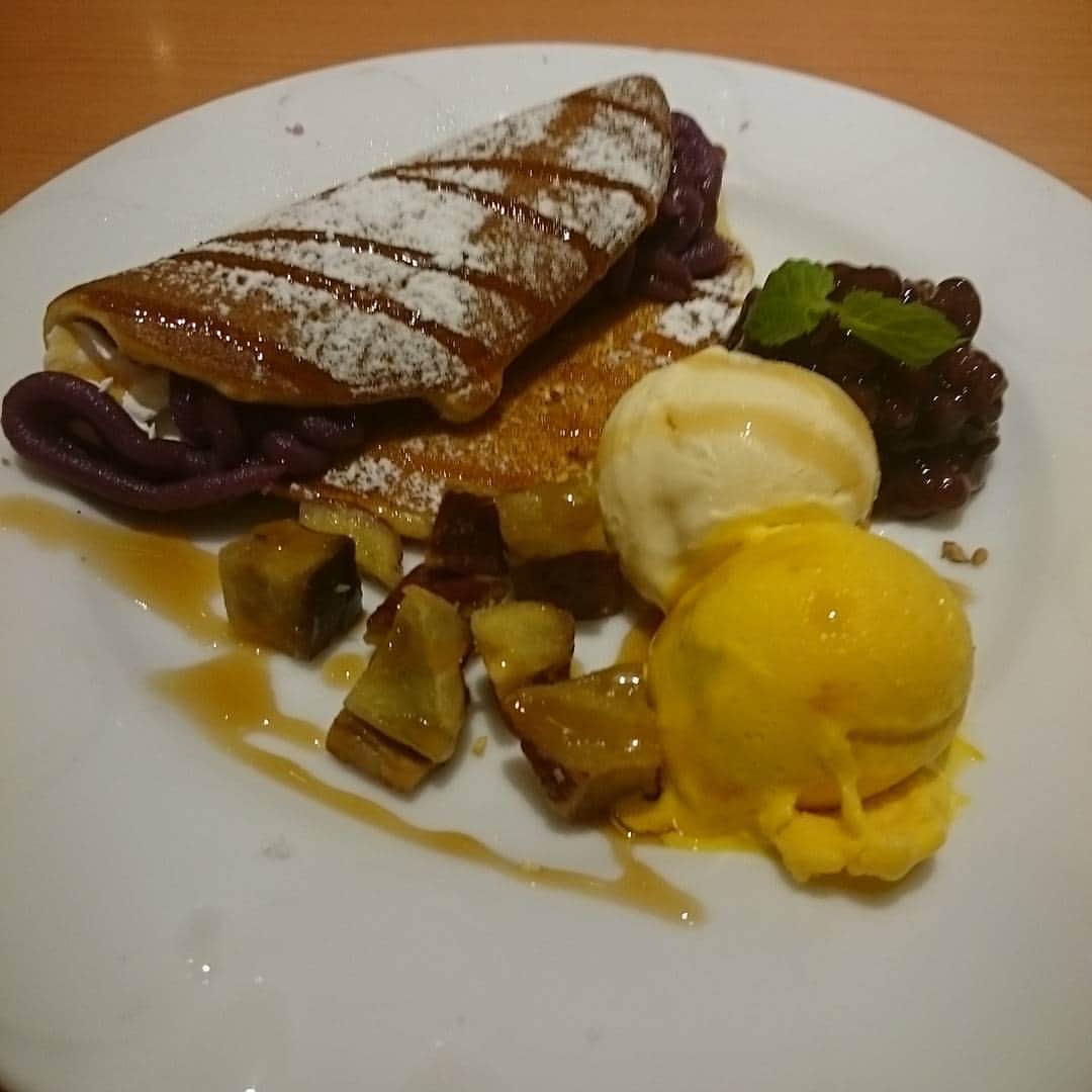 三宅大志のインスタグラム：「ここで、ダイエットしてる人の食後のデザートを見てみましょう。……ダイエットとは！？」