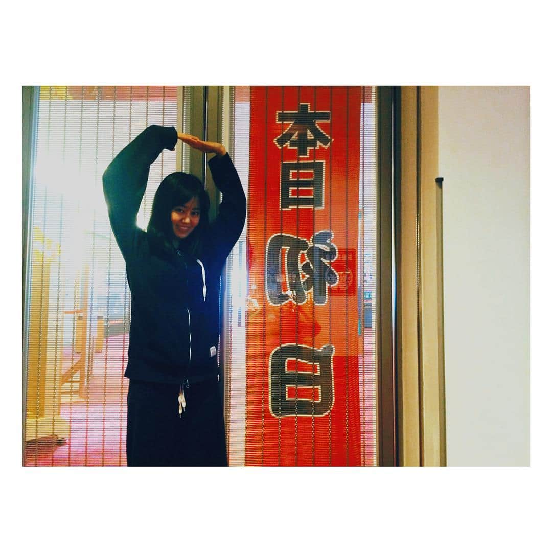 宮﨑香蓮さんのインスタグラム写真 - (宮﨑香蓮Instagram)「「3匹のおっさん」 in 大阪 新歌舞伎座 初日！！！！！ お待しております🙆  #3匹のおっさん #新歌舞伎座」10月17日 11時10分 - karen_miyazaki_official
