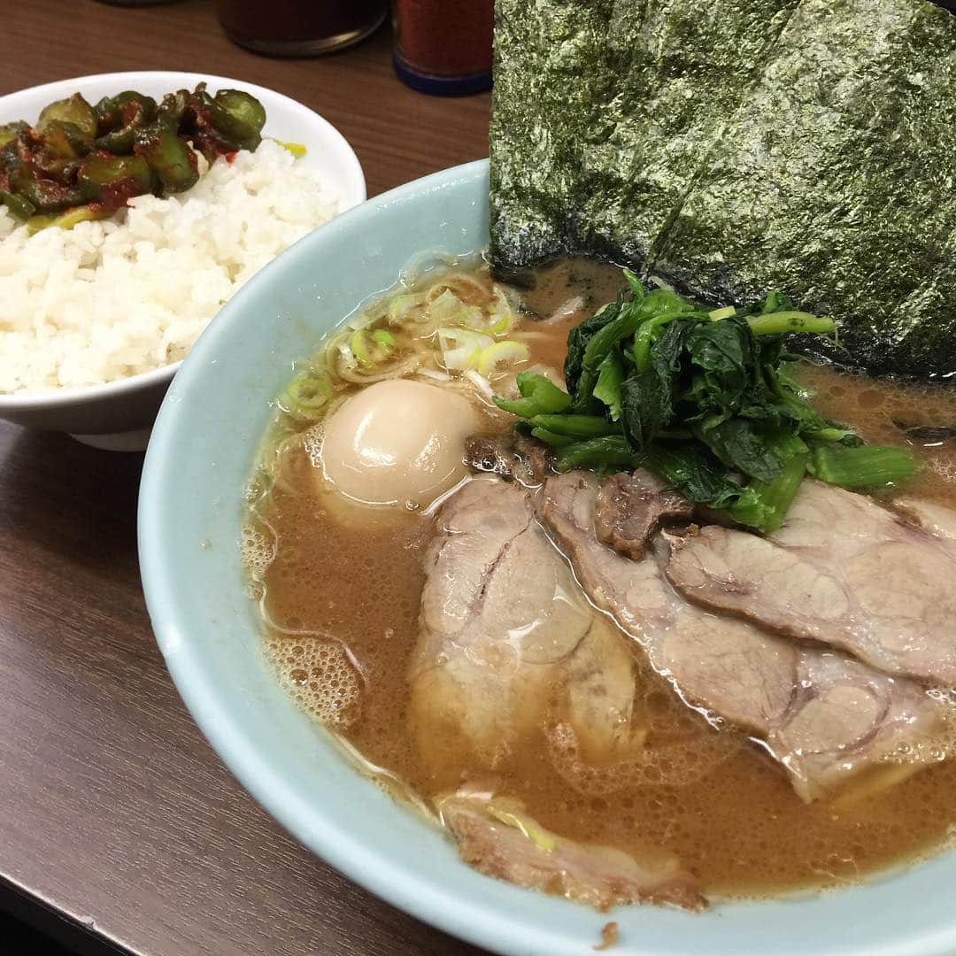ISSA さんのインスタグラム写真 - (ISSA Instagram)「食べたくなるなる！  #ISSA  #DAPUMP  #侍 #横浜家系ラーメン」10月17日 18時42分 - issa_hentona