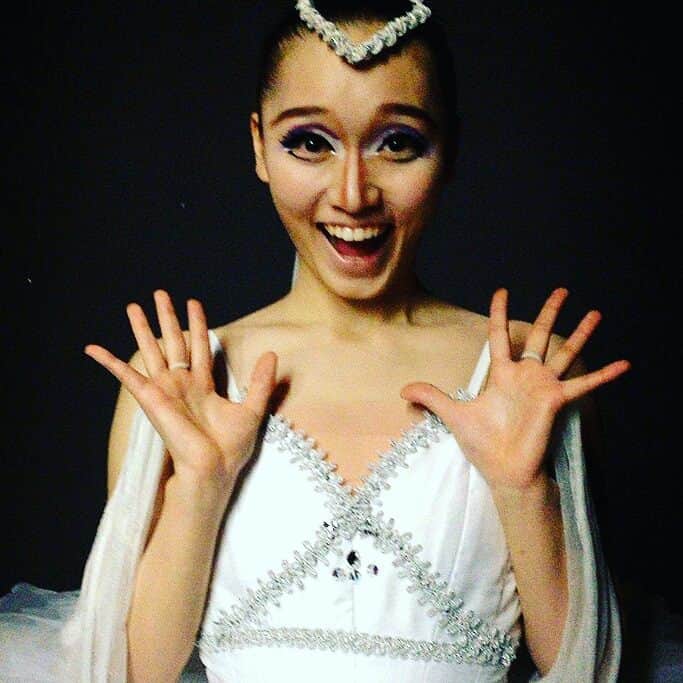 松浦景子さんのインスタグラム写真 - (松浦景子Instagram)「鼻立ては、ほどほどに。 #もはや宝塚メイクみたい#ヅカメイク#takarazuka #ballet#bayadere #make#makeup#enjoy#japanese#松浦景子」9月27日 20時50分 - pinkpinks13
