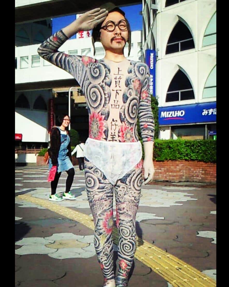 仔羊エルマーさんのインスタグラム写真 - (仔羊エルマーInstagram)「『刺青タイツと敬礼』  #仔羊エルマー  #お笑い #上質下品 #アート #art #刺青タイツ  #刺青 #tattoo #tattootights  #tights #zentai #comedian  #cosplayer #兵隊 #日本兵  #ブリーフ #白ブリーフ #japanese #敬礼」10月3日 17時46分 - cohitsuji_elmer