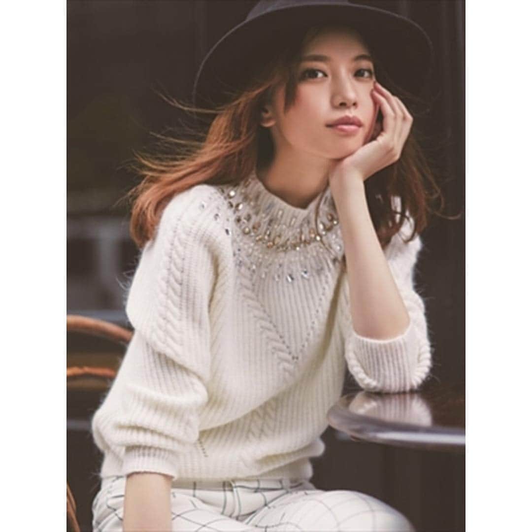 Arpege storyさんのインスタグラム写真 - (Arpege storyInstagram ... ゴージャスビジュープルオーバー グレー アプワイザーリッシェ