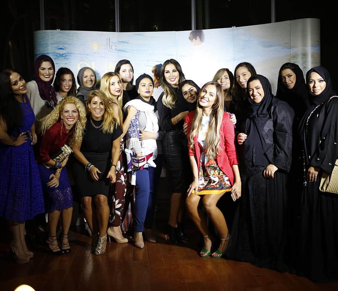 ジョエル・マーディニアンさんのインスタグラム写真 - (ジョエル・マーディニアンInstagram)「Thank you all 💋 #joelleparis #launch #doha #qatar #sunprotect #skincare #haircare @joelleparis #exclusive @wojoohbeauty #joellembc1 #beauty #bloggers #event @yesrakleo @eslimah @elmirasworld @timafashion @theinsiderpost @afra_makeup @beinglayla_a @cristina_diary @laurettestar @vaninitadoha @bonjourchiara @valerialuzio @fashsquad @nooni_beauty @kreativeblog @glacierqatar @stylendco」11月9日 20時33分 - joellemardinian