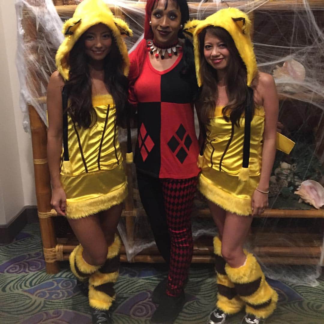 田上舞子さんのインスタグラム写真 - (田上舞子Instagram)「#halloween#pikachu#hawaii#waikiki#moanasurfrider#pokemon」11月9日 22時06分 - mai_tano