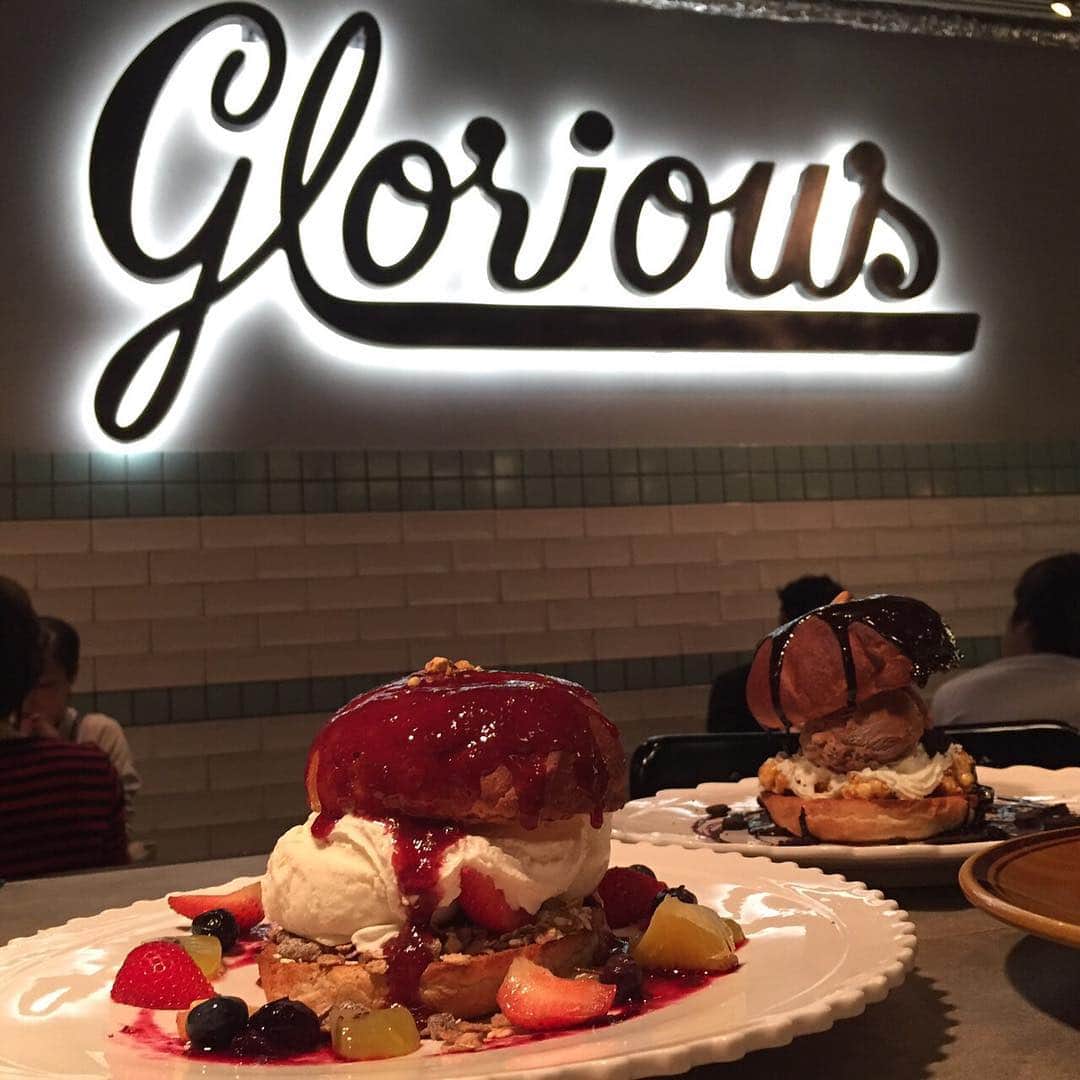 金セアルのグルメインスタ