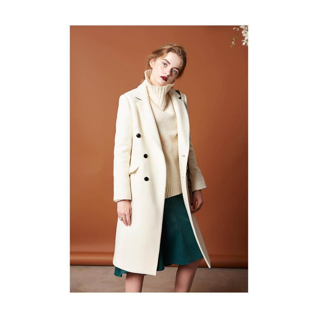 ボルニーのインスタグラム：「New Coat Collection The double breasted coat [color: off white, navy]  #borny#2015aw#autumn#winter#new#newin#collection#fashion#coat#longcoat#import#select#runwaychannel#magazine#baila#11月号#竹下玲奈#november」